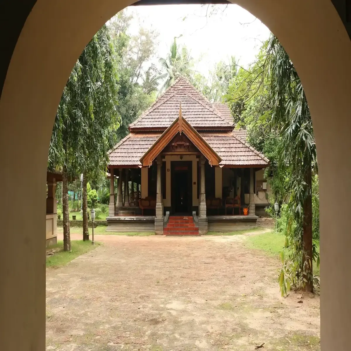 Ayurvedamana, Perumbayil